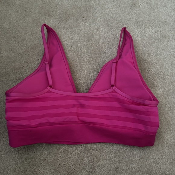 Jockey sports bras - Picture 9 of 16